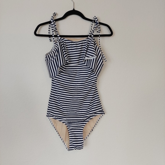 Albion Fit The Wave Stripe‎ One Piece Swimsuit Size Meduim - Picture 3 of 9